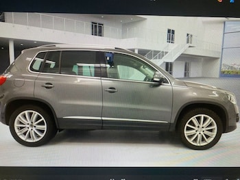 Used Volkswagen Tiguan 2015 for sale - 77056421: Photo