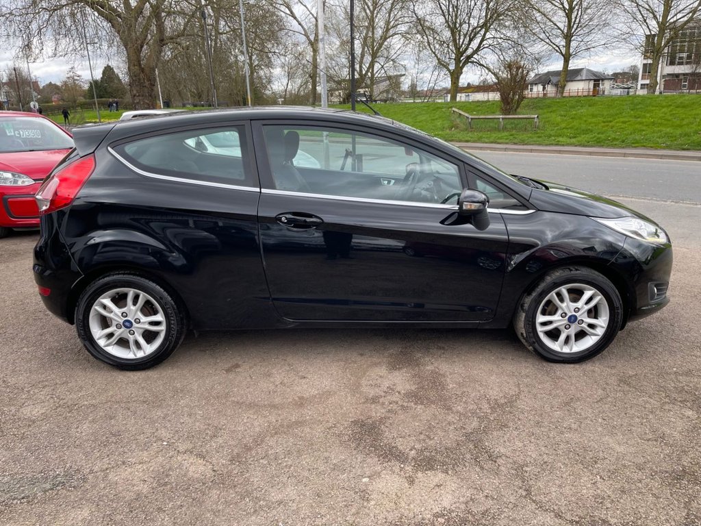 Used Ford Fiesta 2016 for sale - 77820944: Photo 4