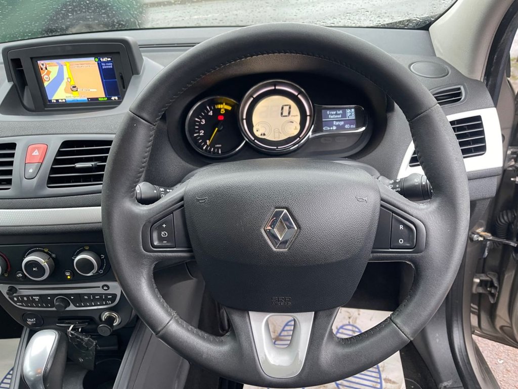 Used Renault Megane 2011 for sale - 77241567: Photo 10