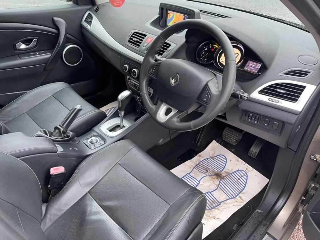 Used Renault Megane 2011 for sale - 77241567: Photo 11