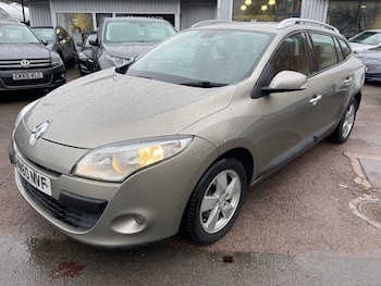 2011 (60) - 1.5 dCi 110 Dynamique TomTom 5dr EDC