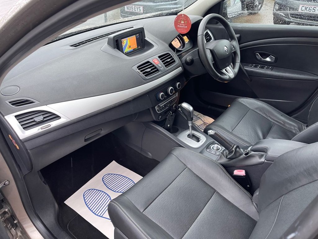 Used Renault Megane 2011 for sale - 77241567: Photo 8