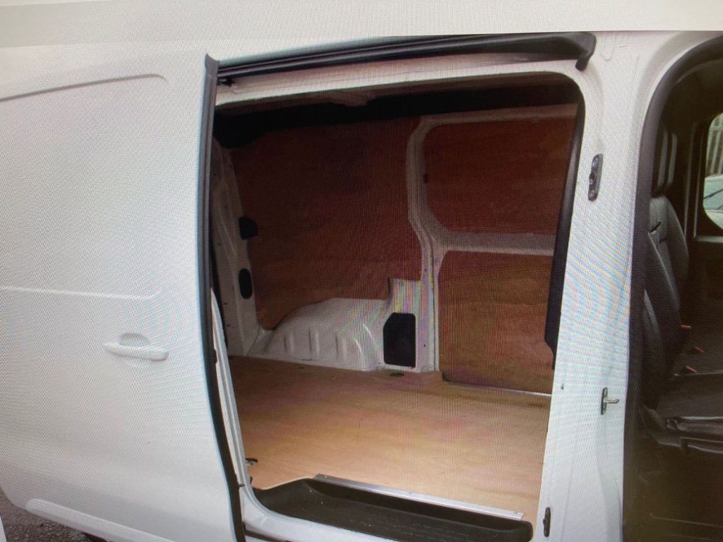 Used Vauxhall Vivaro 2019 for sale - 77734706: Photo 5