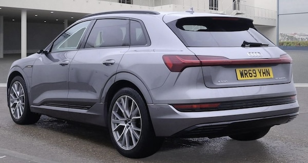 Used Audi e-tron 2019 for sale - 76280071: Photo 2