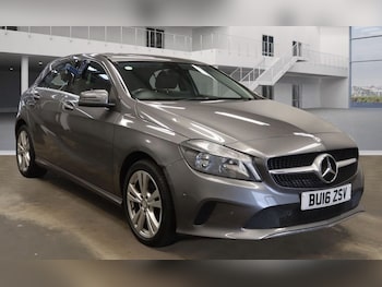 2016 (16) - 1.5 A180d Sport (Executive) Hatchback 5dr Diesel 7G-DCT Euro 6 (s/s) (109 p