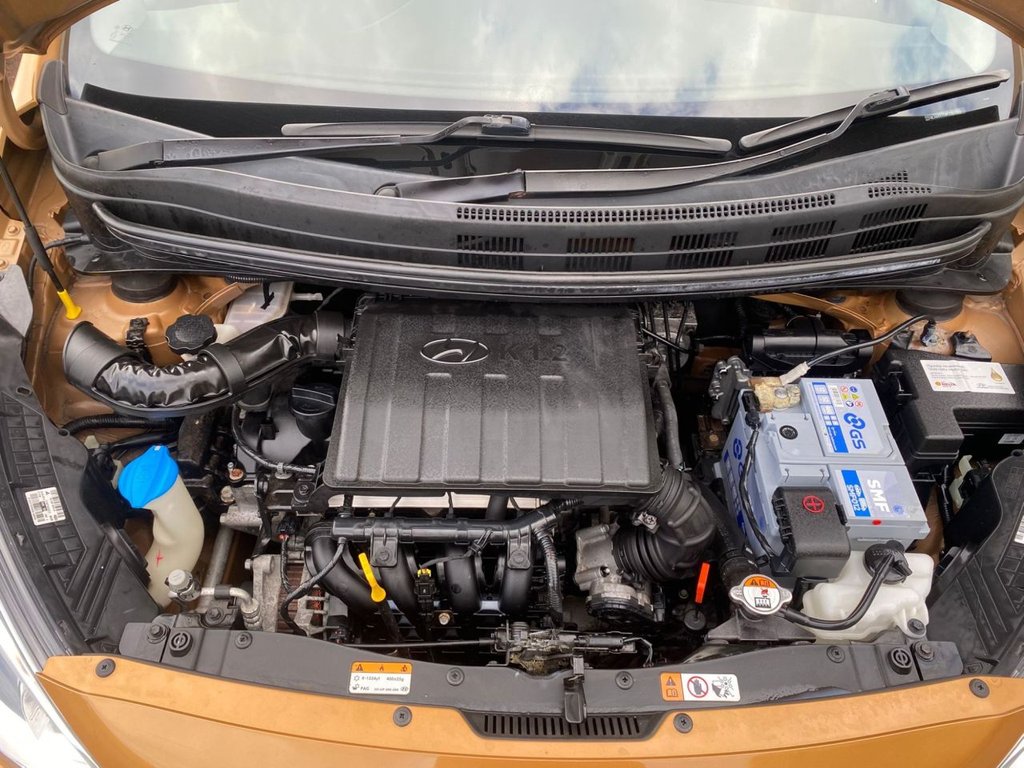 Used Hyundai i10 2014 for sale - 76210245: Photo 17