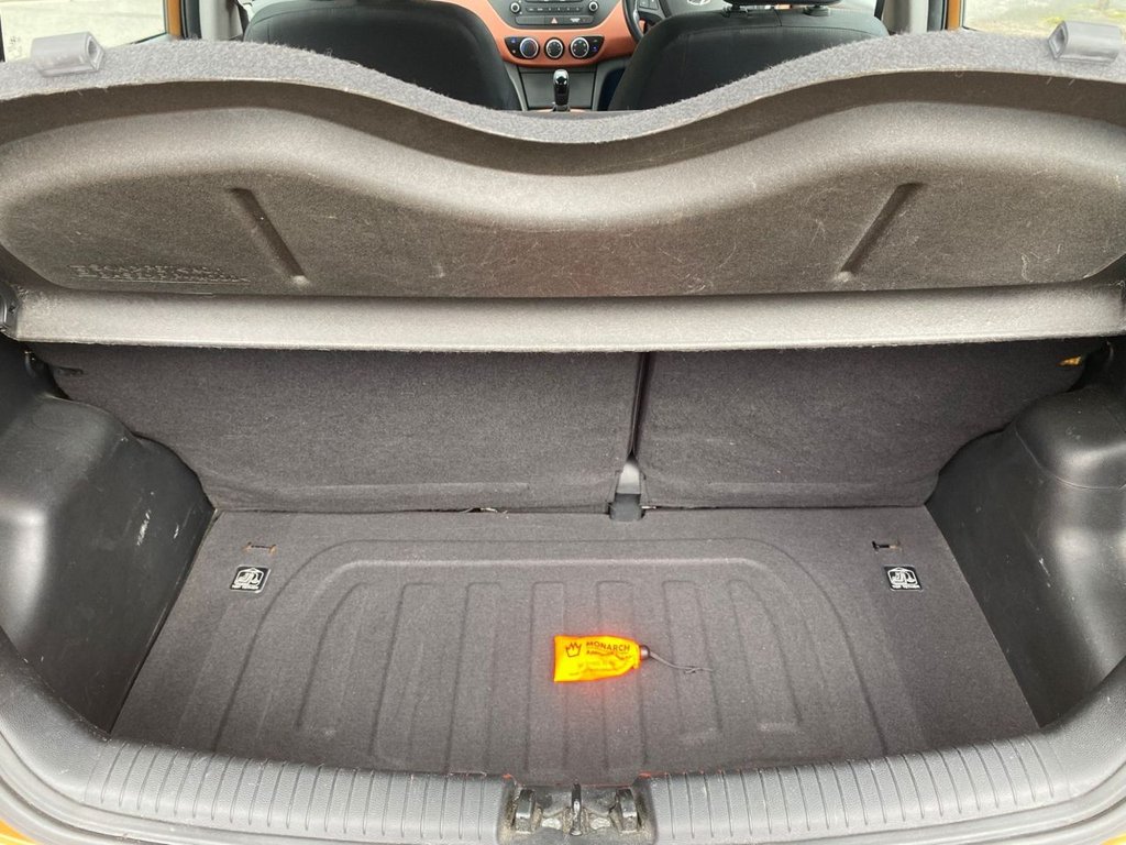 Used Hyundai i10 2014 for sale - 76210245: Photo 20