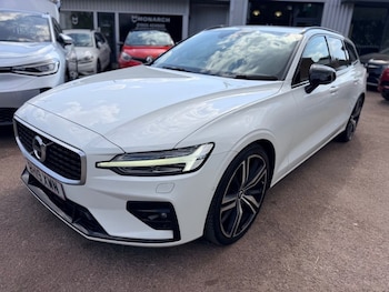 Used Volvo V60 2019 for sale - 79276316: Photo