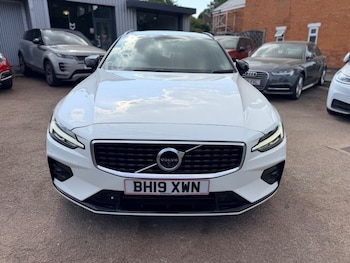 Used Volvo V60 2019 for sale - 79276316: Photo