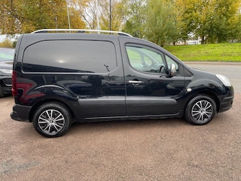 Used Citroen Berlingo 2015 for sale - 76396360: Photo