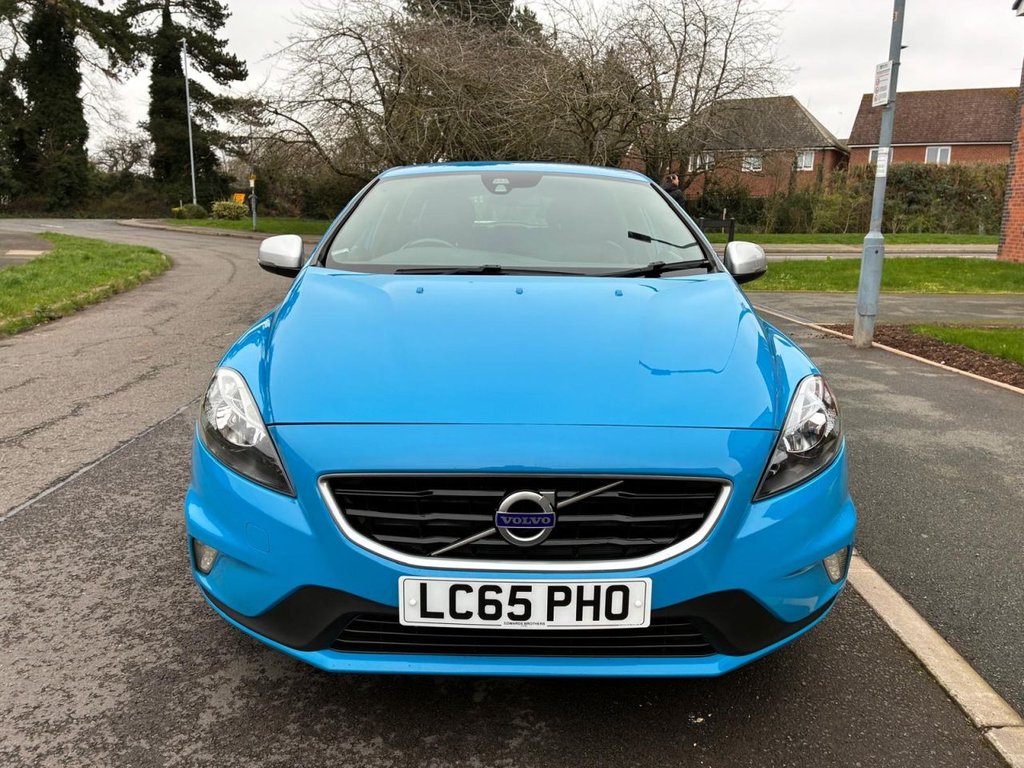 Used Volvo V40 2015 for sale - 77799803: Photo 2