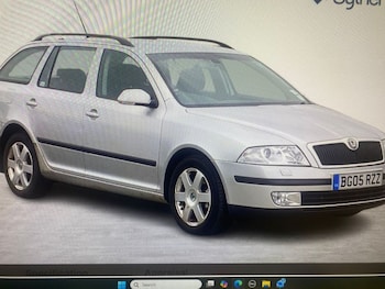 2005 (05) - 2.0 TDI PD Elegance 5dr