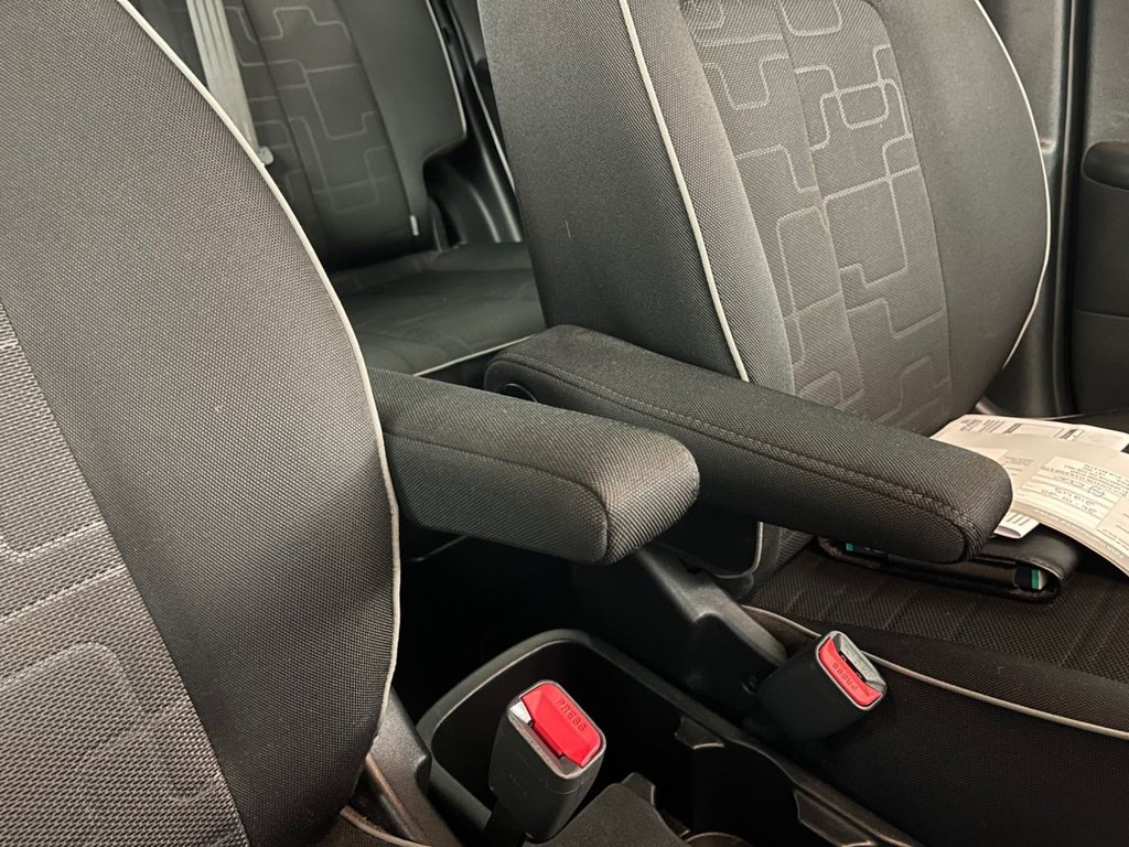 Used Kia Venga 2014 for sale - 76445797: Photo 35