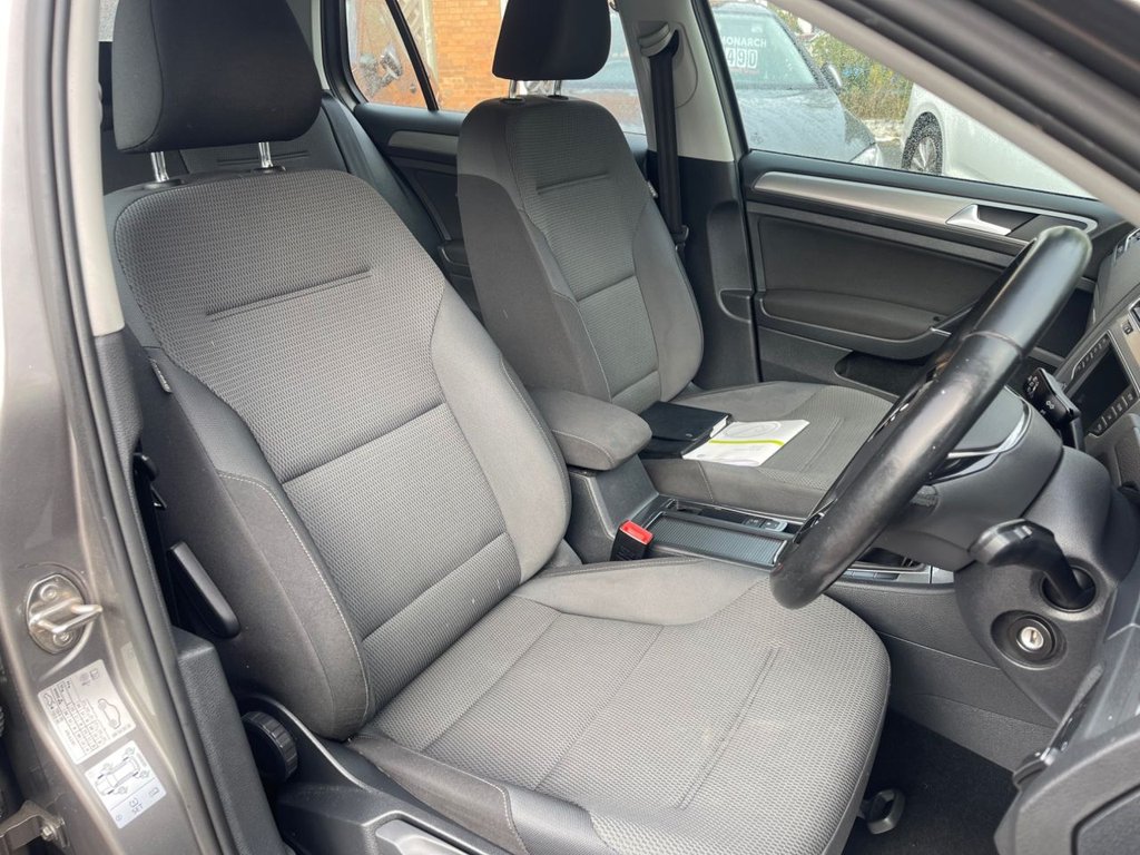 Used Volkswagen Golf 2015 for sale - 76048672: Photo 14