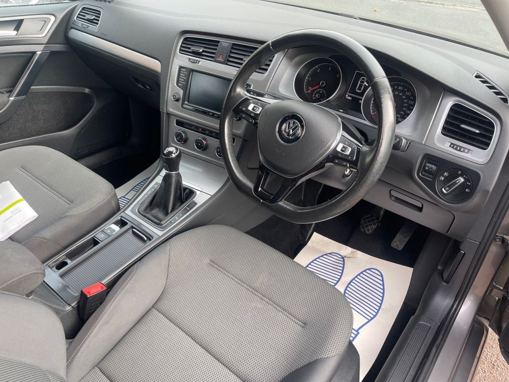 Used Volkswagen Golf 2015 for sale - 76048672: Photo 15