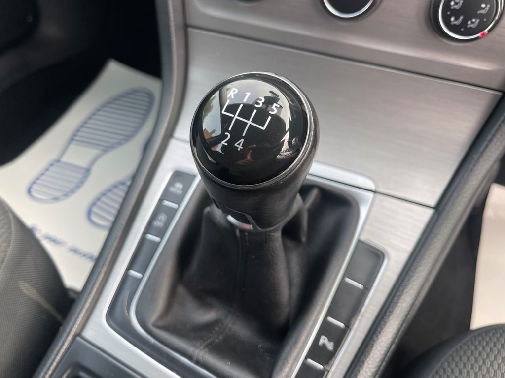 Used Volkswagen Golf 2015 for sale - 76048672: Photo 20