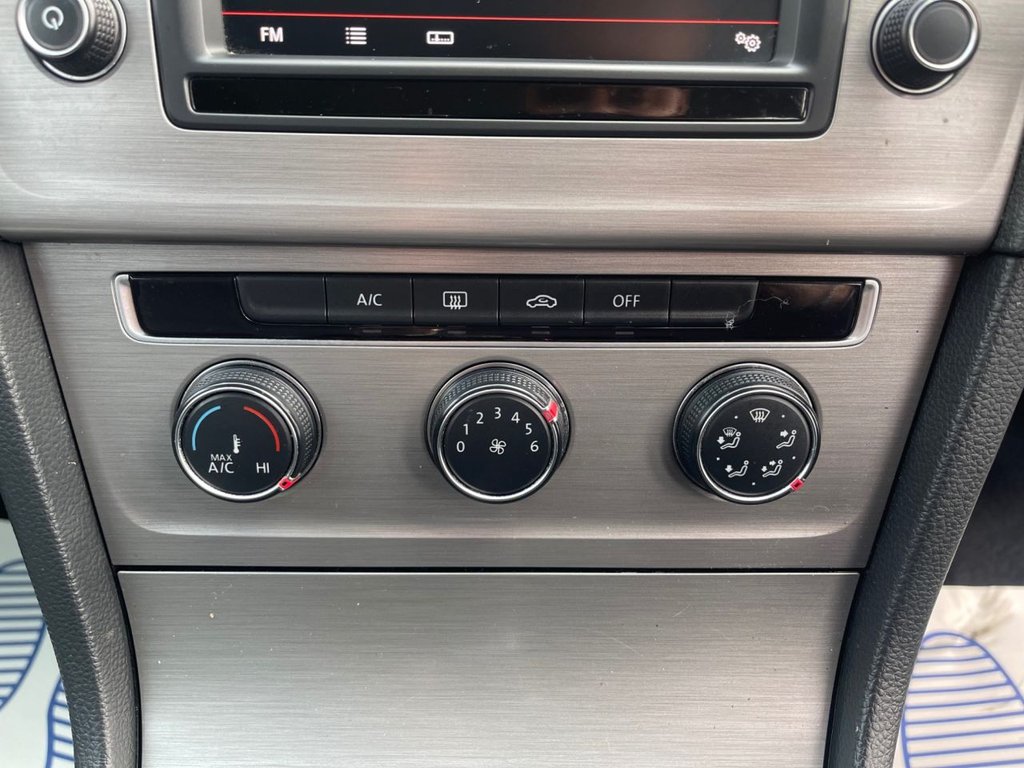 Used Volkswagen Golf 2015 for sale - 76048672: Photo 21