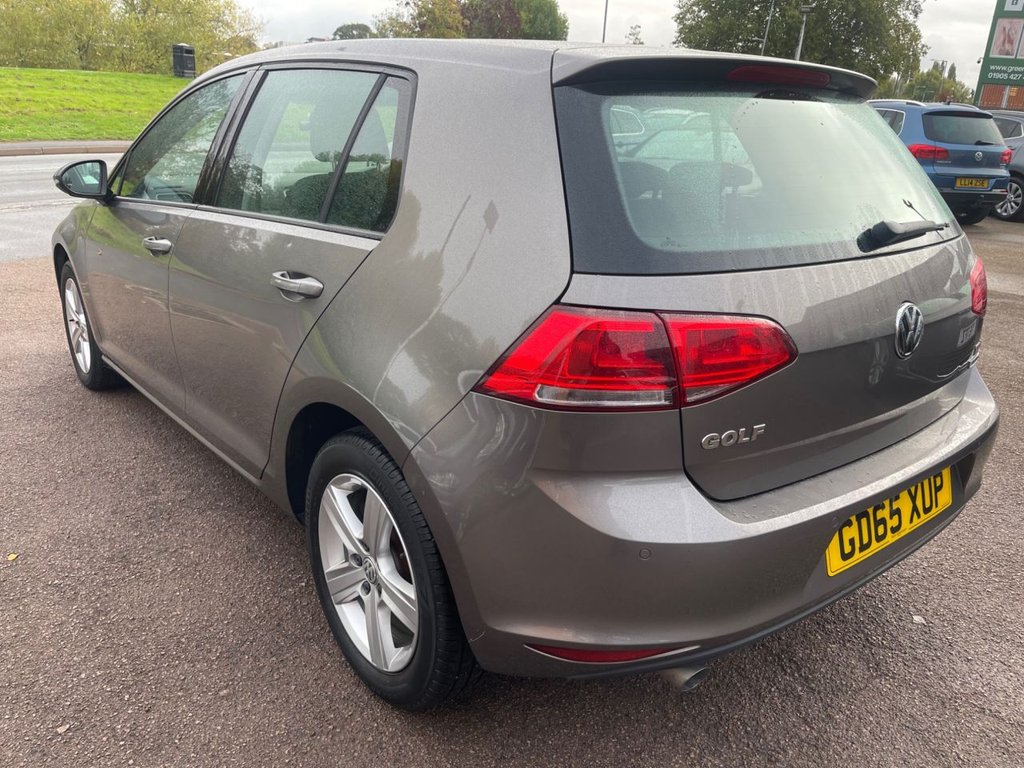 Used Volkswagen Golf 2015 for sale - 76048672: Photo 9