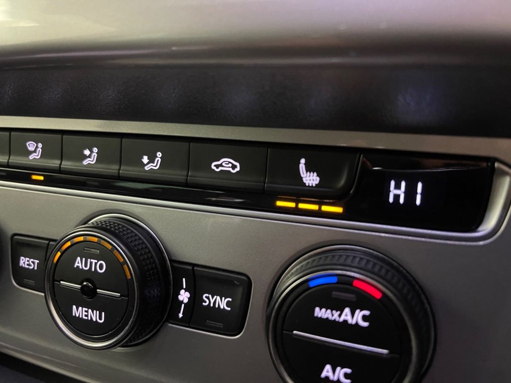 Used Volkswagen Passat 2016 for sale - 75877635: Photo 41