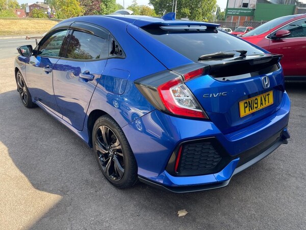 Used Honda Civic 2019 for sale - 75502687: Photo 7