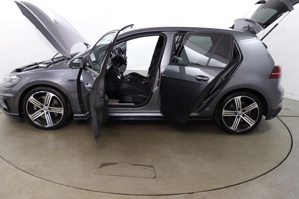 Used Volkswagen Golf 2018 for sale - 77608789: Photo 16