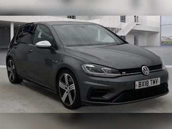 Used Volkswagen Golf 2018 for sale - 77608789: Photo