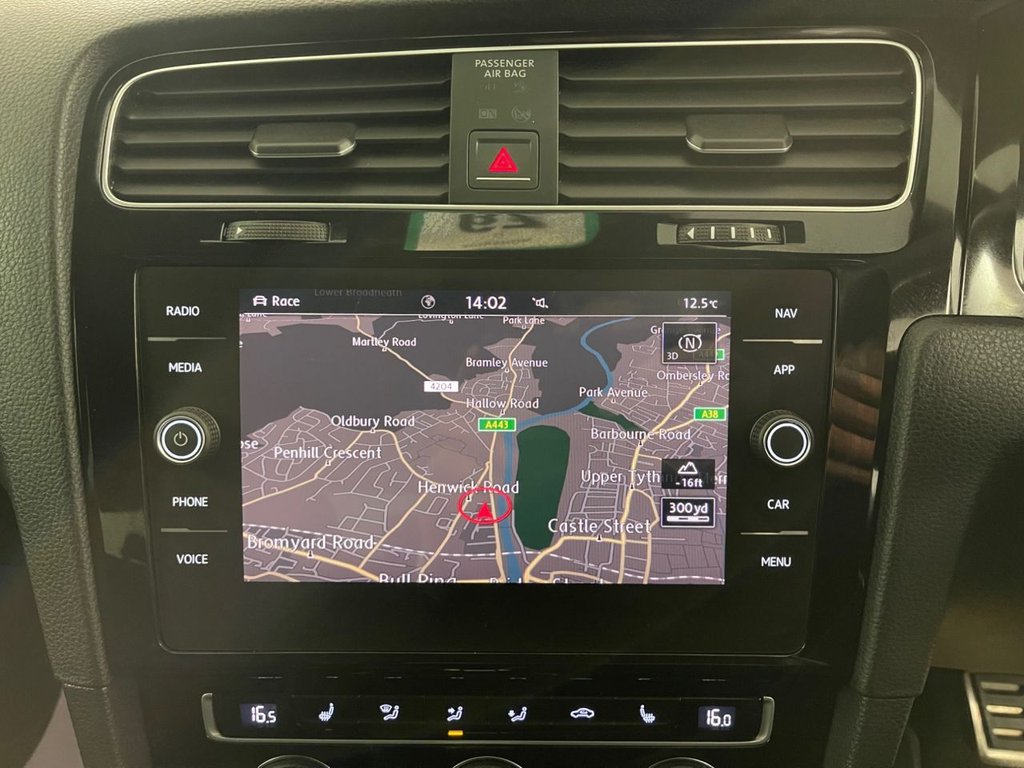 Used Volkswagen Golf 2018 for sale - 77608789: Photo 36