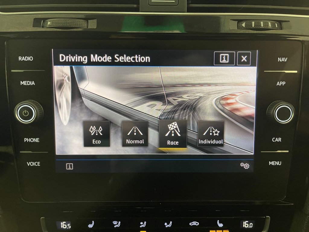 Used Volkswagen Golf 2018 for sale - 77608789: Photo 45