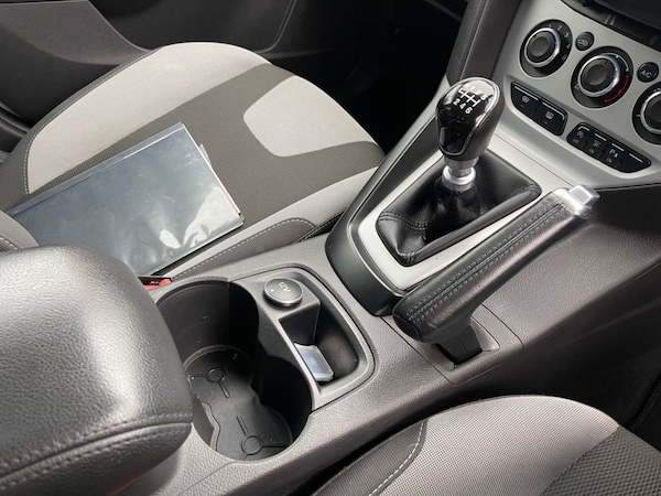 Used Ford Focus 2013 for sale - 76312949: Photo 27