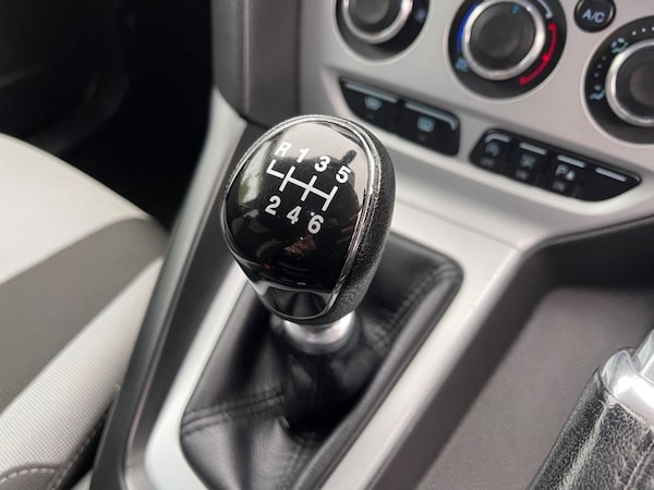 Used Ford Focus 2013 for sale - 76312949: Photo 28