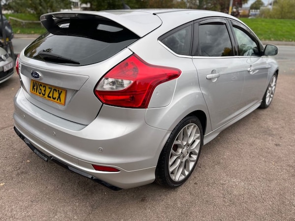Used Ford Focus 2013 for sale - 76312949: Photo 5