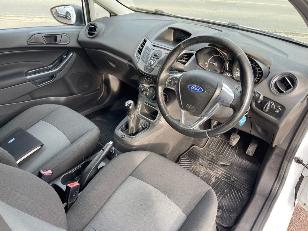 Used Ford Fiesta Van 2014 for sale - 76417951: Photo 12