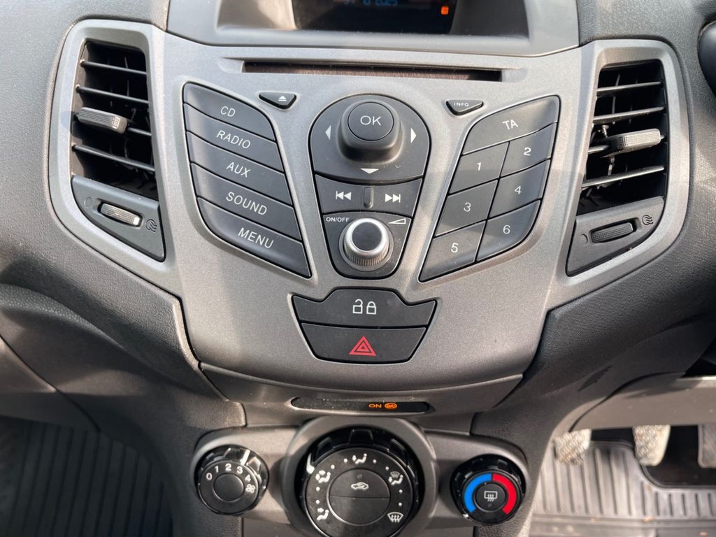 Used Ford Fiesta Van 2014 for sale - 76417951: Photo 14