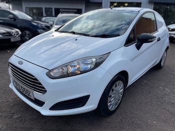 Used Ford Fiesta Van 2014 for sale - 76417951: Photo