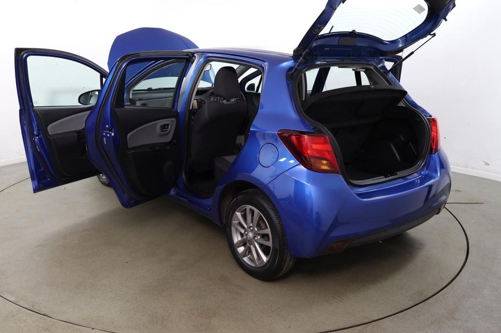 Used Toyota Yaris 2015 for sale - 76501031: Photo 15