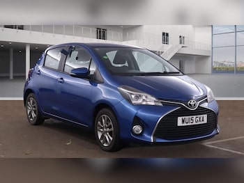 Used Toyota Yaris 2015 for sale - 76501031: Photo