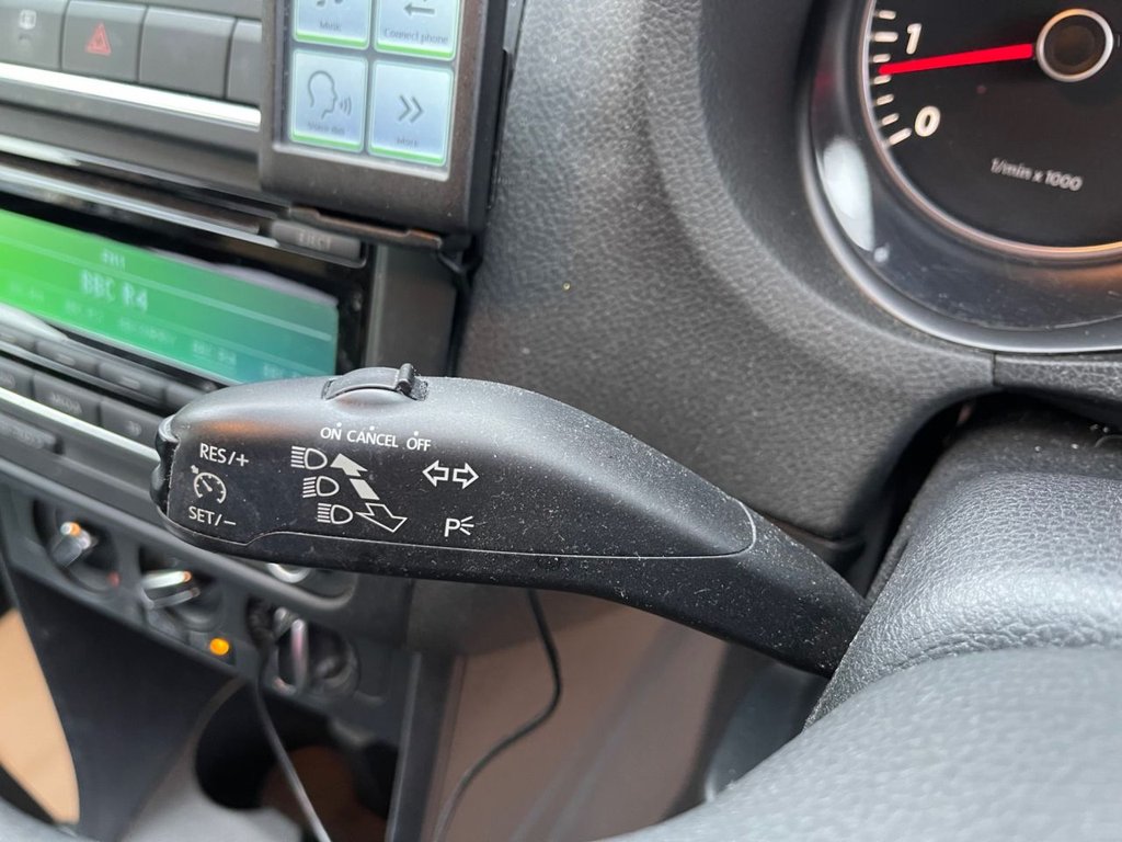 Used Volkswagen Polo 2014 for sale - 76223969: Photo 14