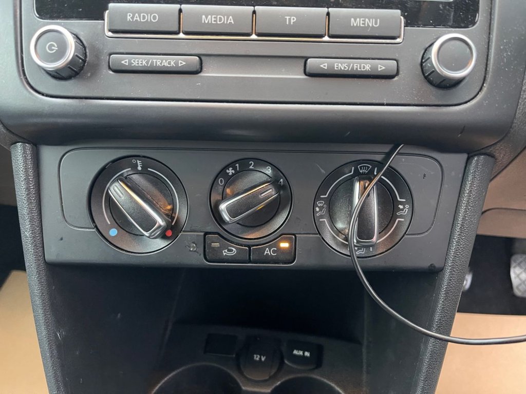 Used Volkswagen Polo 2014 for sale - 76223969: Photo 17