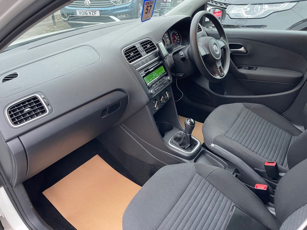 Used Volkswagen Polo 2014 for sale - 76223969: Photo 6