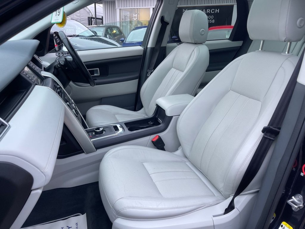 Used Land Rover Discovery Sport 2017 for sale - 76420077: Photo 11