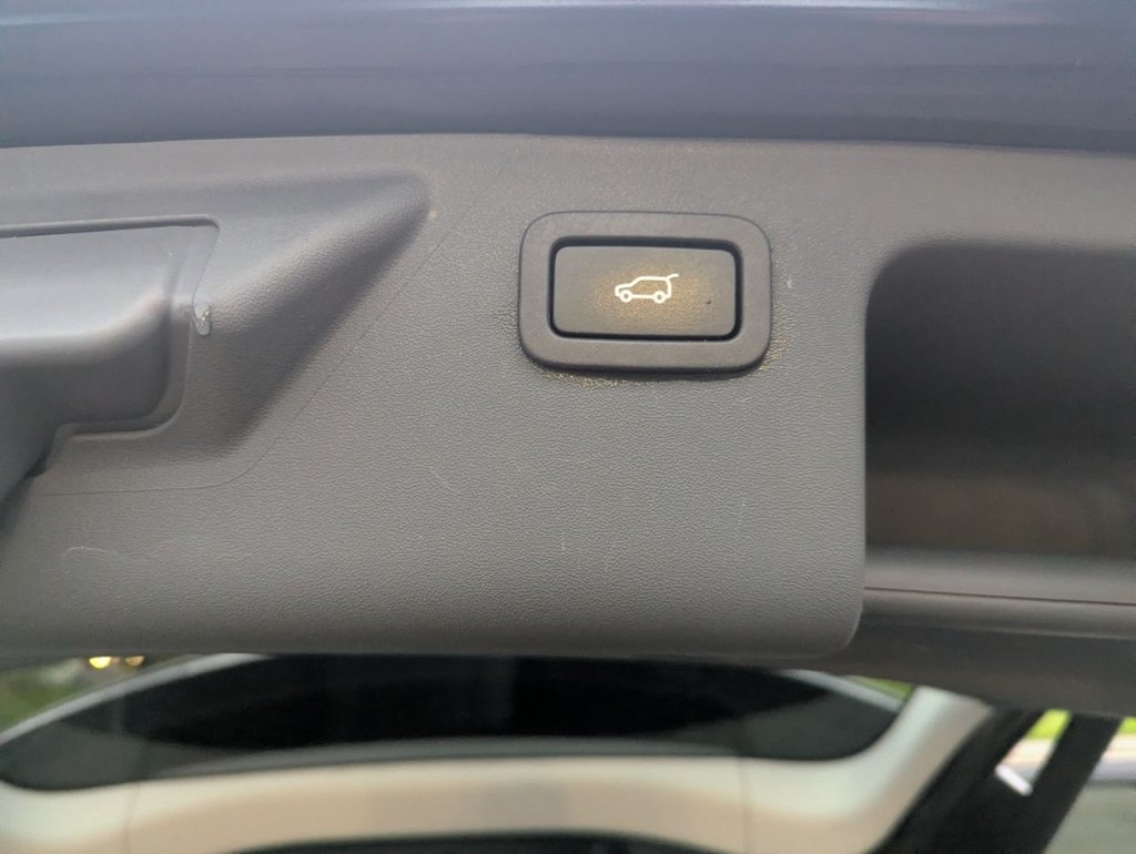 Used Land Rover Discovery Sport 2017 for sale - 76420077: Photo 9