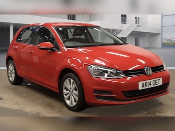 Used Volkswagen Golf 2014 for sale - 77356059: Photo