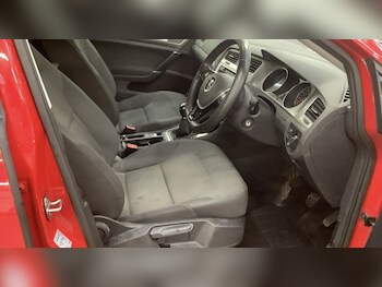 Used Volkswagen Golf 2014 for sale - 77356059: Photo