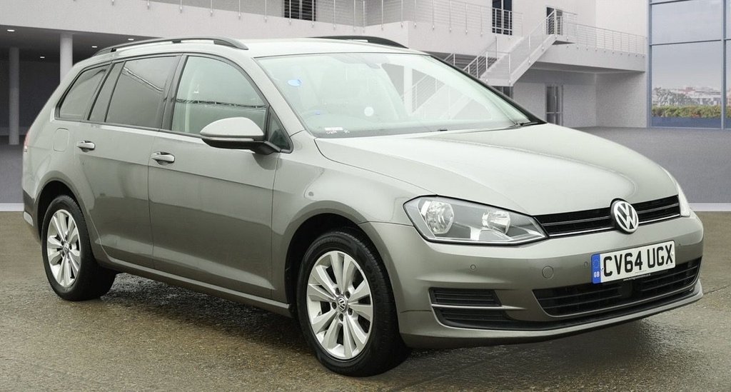 Used Volkswagen Golf 2014 for sale - 77227611: Photo 2