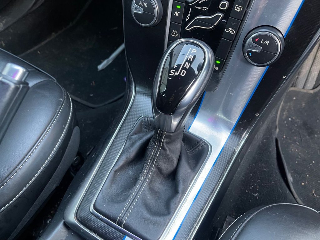 Used Volvo V40 2014 for sale - 77521504: Photo 6