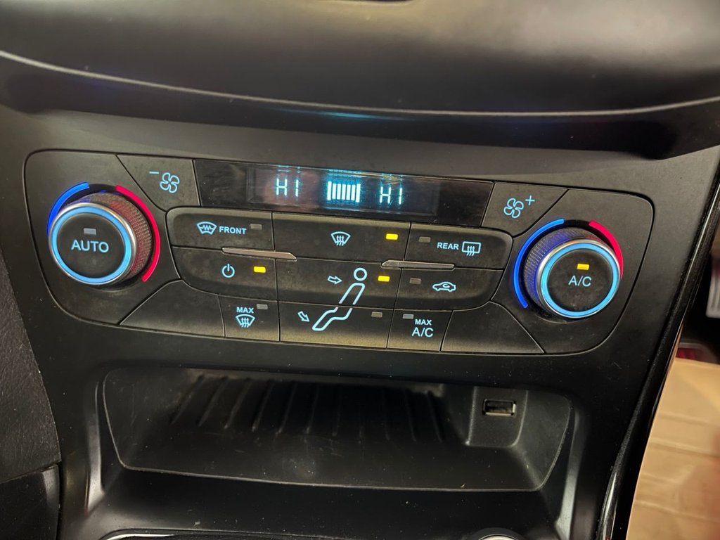 Used Ford Focus 2017 for sale - 76724461: Photo 35