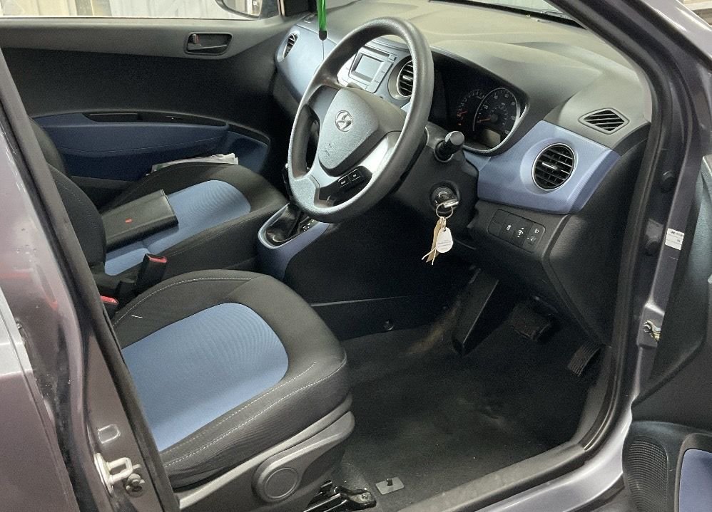 Used Hyundai i10 2014 for sale - 77976387: Photo 3