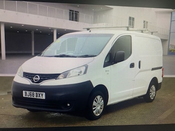 Used Nissan NV200 2018 for sale - 75630497: Photo