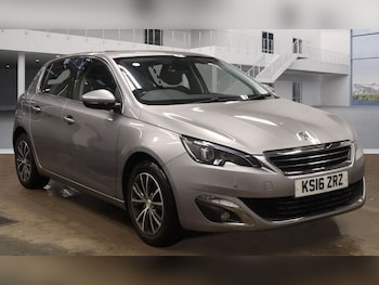 Used Peugeot 308 2016 for sale - 77276292: Photo