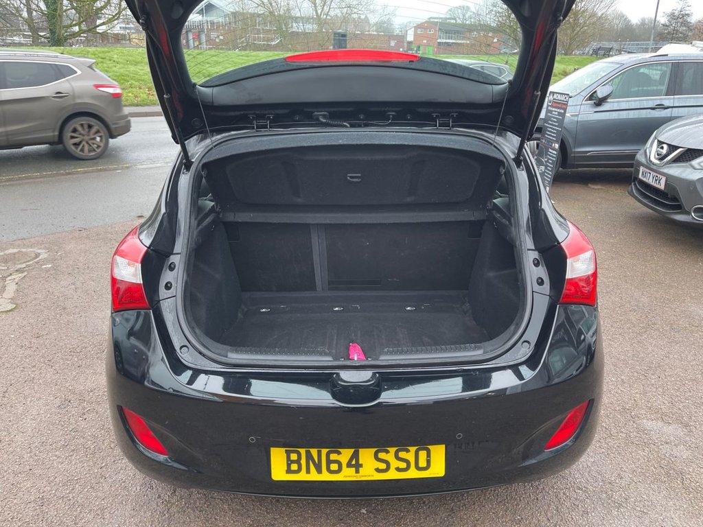 Used Hyundai i30 2014 for sale - 77121875: Photo 10